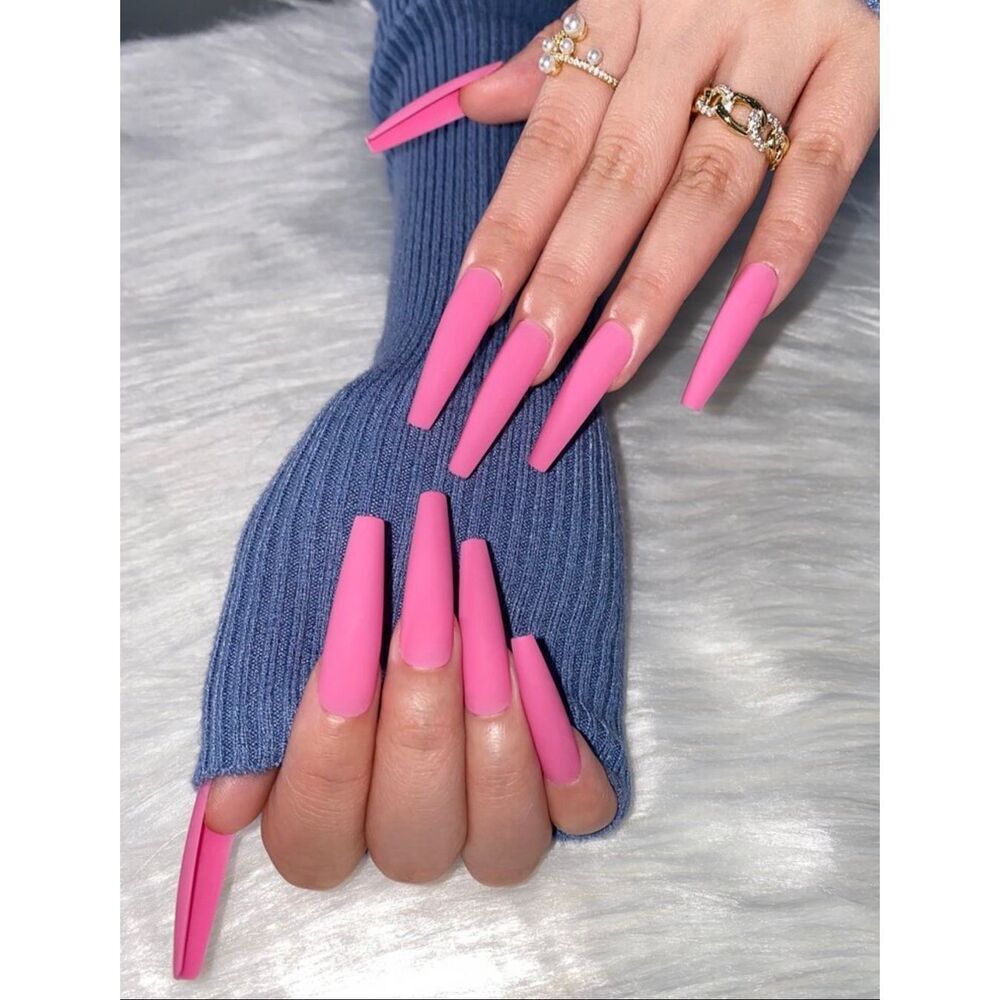 24 pc Acrylic Nails Set
